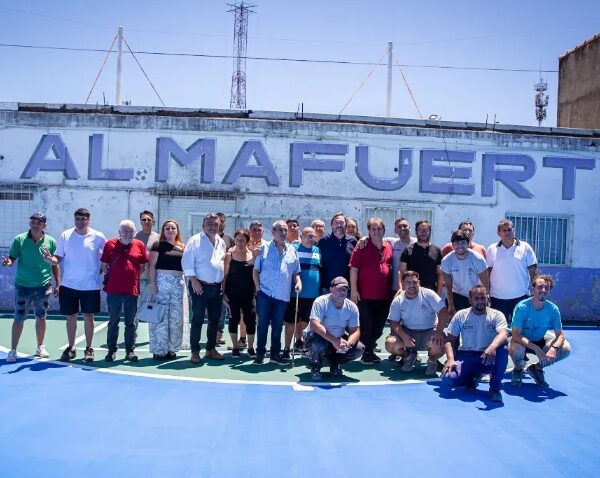 El Gobierno bonaerense pone en valor a los clubes de barrio de la Provincia