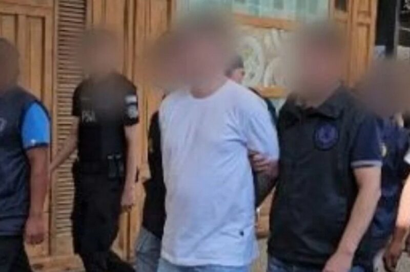 Expulsaron del país a un hombre con más de 20 causas por robos reiterados