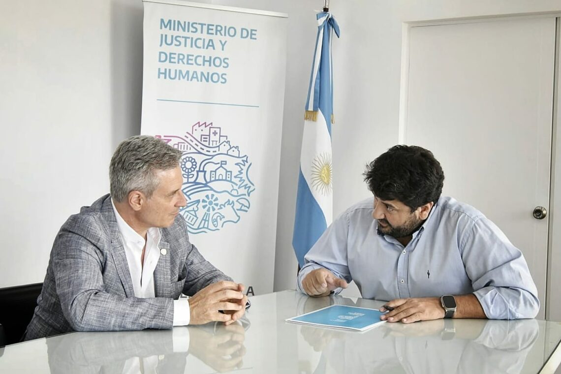 Designaron 70 escribanos en 49 distritos bonaerenses