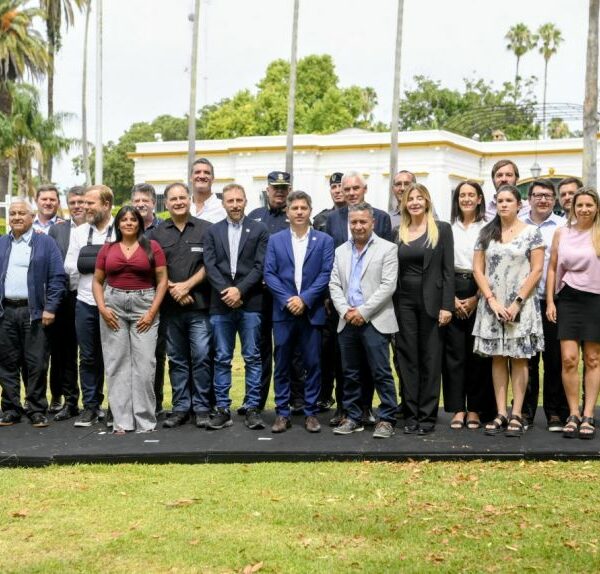 Berazategui: PBA firmó convenios para prevenir el delito joven