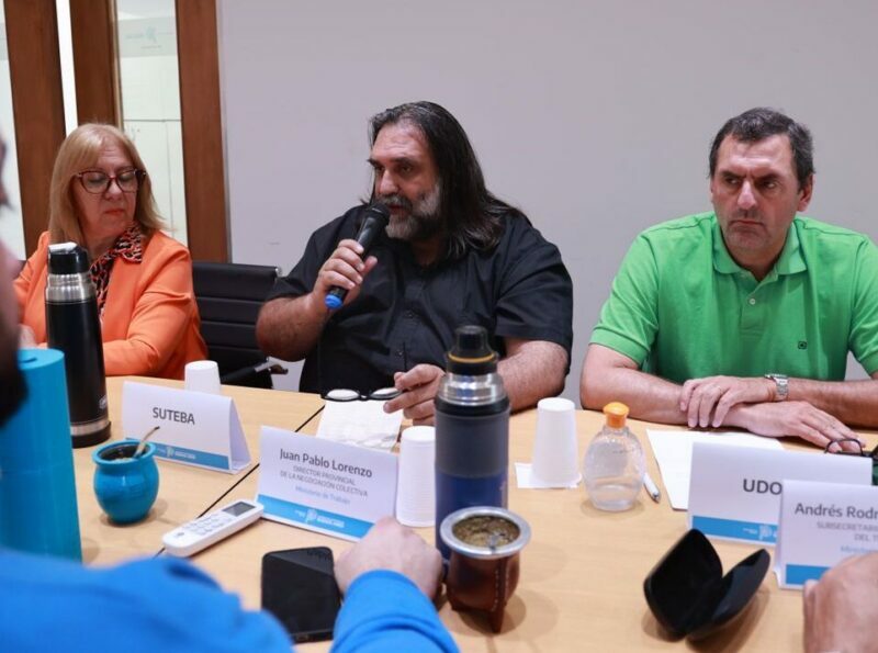 Paritaria: Kicillof les propuso un 2% de aumento y los docentes lo rechazaron