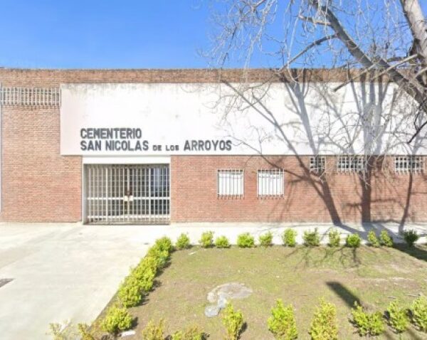 Demandó a su hermana por cremar los restos de su papá sin su consentimiento y la indemnizaron