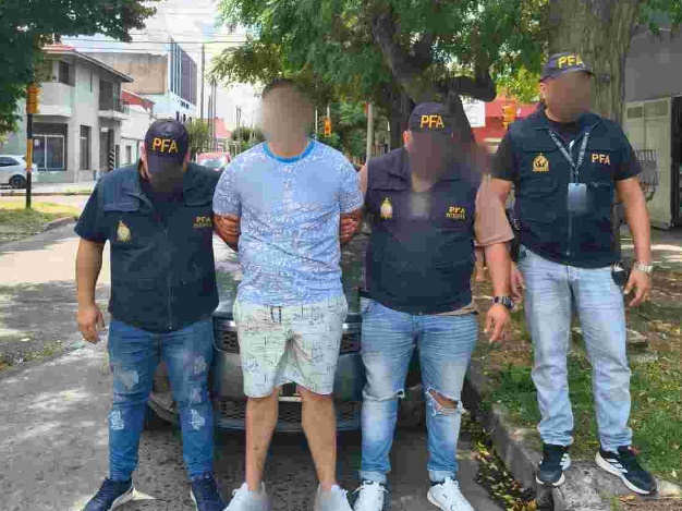 Uruguayo buscado por robo fue extraditado por la Justicia Federal de Quilmes