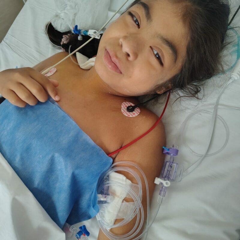 Nahiara recibió un trasplante renal y su familia necesita acondicionar su casa para que siga la recuperación