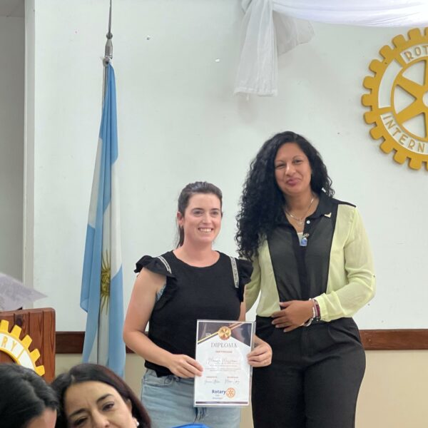 El Rotary Club de Berazategui distinguió a mujeres destacadas por su compromiso social