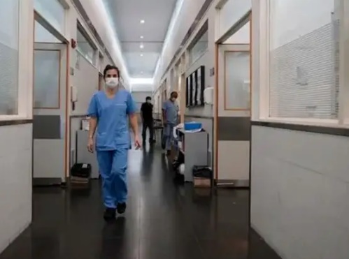 Con nuevos profesionales, el Gobierno de PBA busca mejorar la atención en hospitales