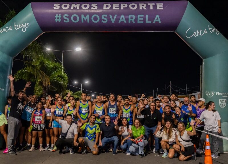 Más de 4300 atletas participaron de la 10° maratón nocturna “Ricardo Castro”