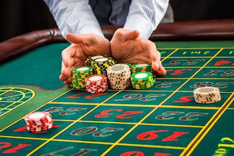 Proponen que los deudores de cuotas alimentarias no puedan ingresar a los casinos