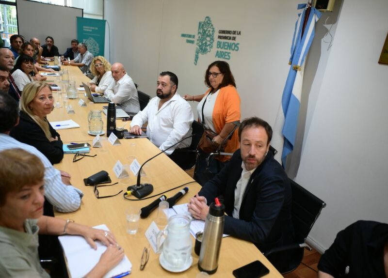 Paritarias: Provincia ofreció un 9% y los docentes analizan la propuesta