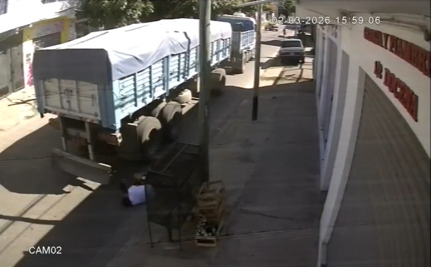 Florencio Varela: un camionero atropelló a un adolescente que iba en bicicleta y se dio a la fuga