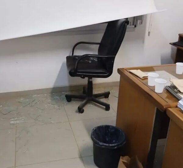 Atacaron el Tribunal N° 2 de Florencio Varela tras el veredicto de “No Culpable” en el caso Maia Spinelli