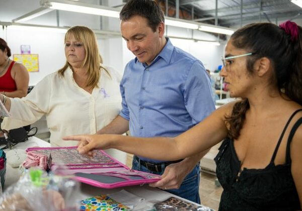 Jornada de reflexión y concientización en vísperas del Día de la Mujer en Florencio Varela