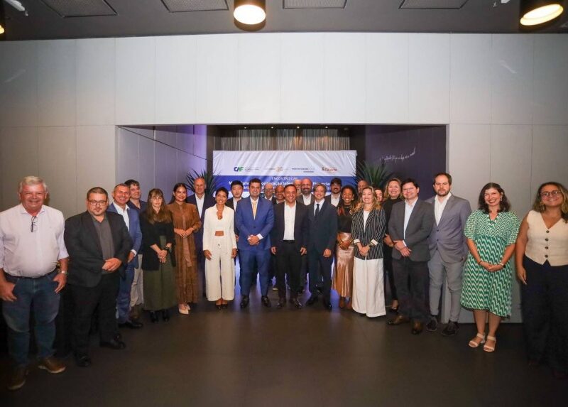 Mayra Mendoza se encuentra en Brasil gestionando fondos para la obra de los arroyos San Francisco-Las Piedras