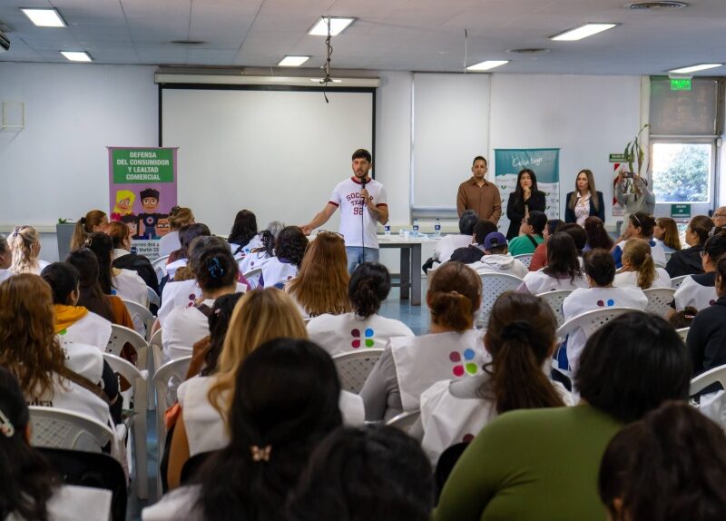Realizaron una jornada de asesoramiento sobre los derechos de los consumidores