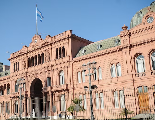 Los obispos católicos respaldan a los periodistas de Casa Rosada
