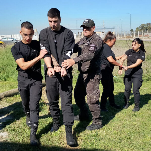 Capacitación técnica para agentes penitenciarios de Florencio Varela
