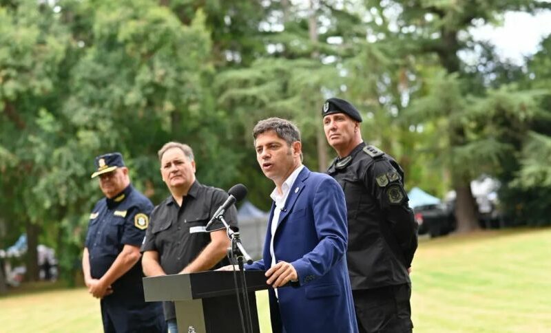 La Provincia oficializó subas para policías y penitenciarios