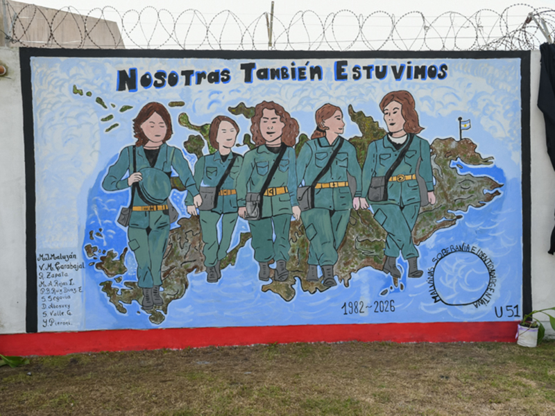 En la Unidad 51 realizaron un mural en homenaje a las veteranas de Malvinas