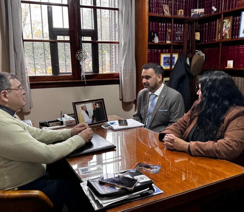 Luayza se reunió con el Obispo de Quilmes: “nos llevamos el compromiso de defender a quienes más lo necesitan”