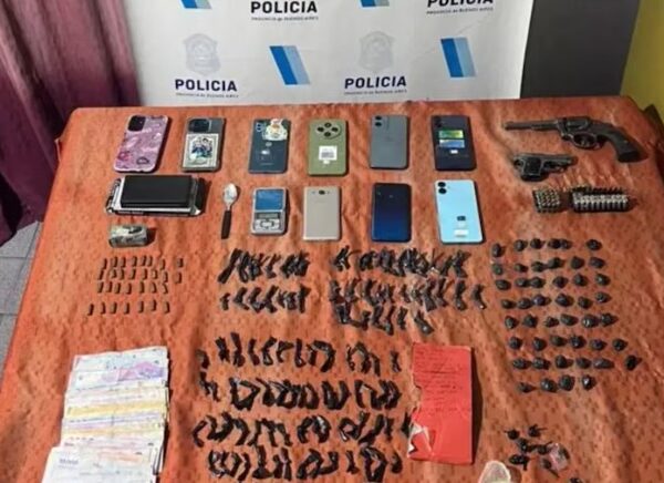 Cayó banda narco que operaba un búnker blindado con vigilancia armada en Bernal