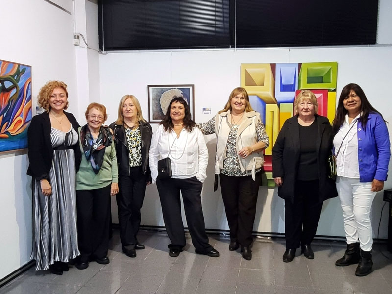 Inauguraron la muestra colectiva “Nosotras y Nuestro Arte” en el Museo del SPB