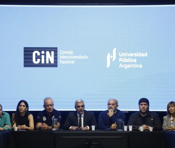 Rectores y gremios universitarios convocaron a una marcha federal para reclamar financiamiento