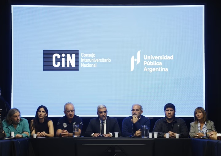 Rectores y gremios universitarios convocaron a una marcha federal para reclamar financiamiento