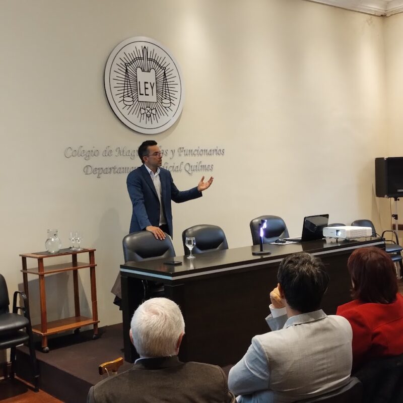 Exitosa jornada sobre “Evidencia digital y valor probatorio de las capturas” en el Colegio de Magistrados de Quilmes