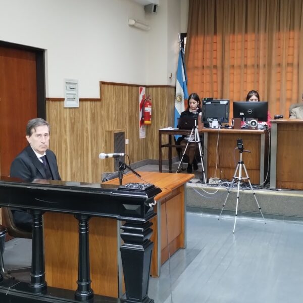 Piden 14 años de prisión para el acusado de asesinar y arrojar a su compañero de vivienda al arroyo Las Piedras