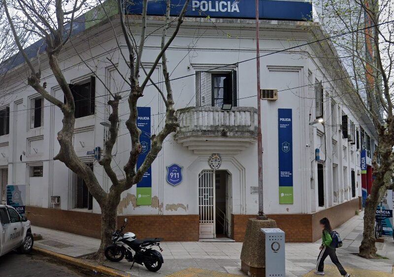 Rescatan a una mujer privada de su libertad por un hombre en Quilmes