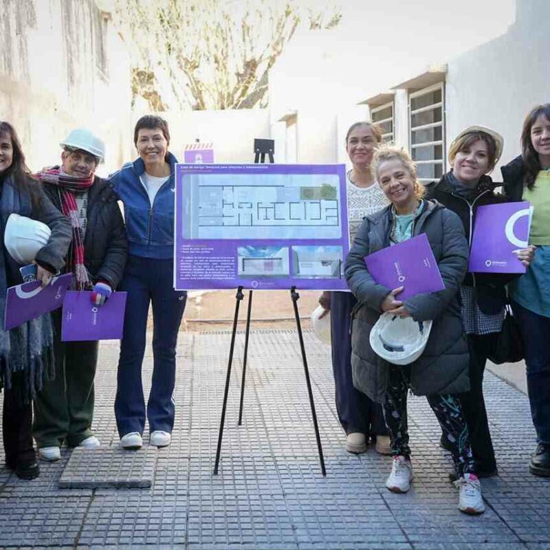 Mayra Mendoza recorrió la obra de la casa de Abrigo temporal en Quilmes Oeste
