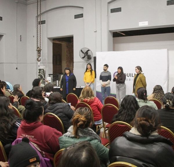 Comenzó el tercer curso de introducción a la lengua de señas y cultura sorda en Quilmes