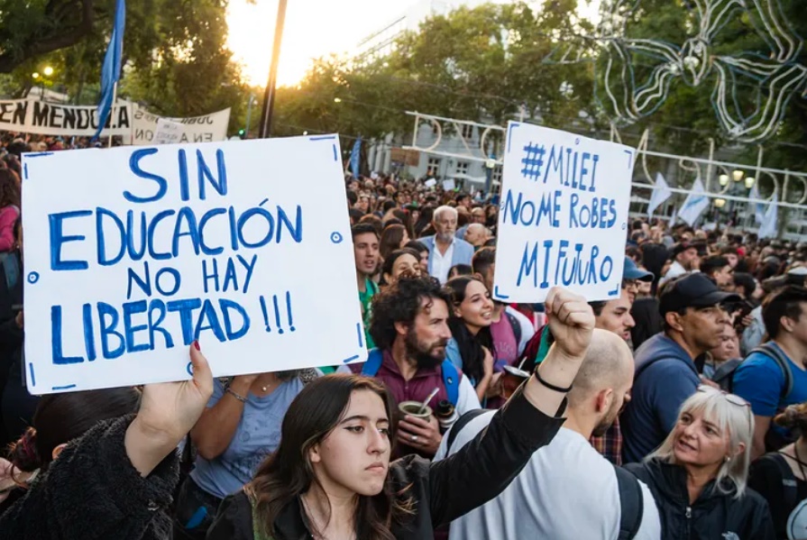 Las universidades pidieron habilitar la feria judicial para que la Justicia defina la Ley de Financiamiento