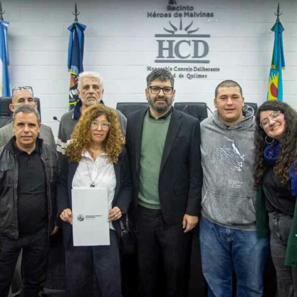 El HCD de Quilmes declaró Ciudadano Ilustre post mortem al periodista Carlos Taphanel