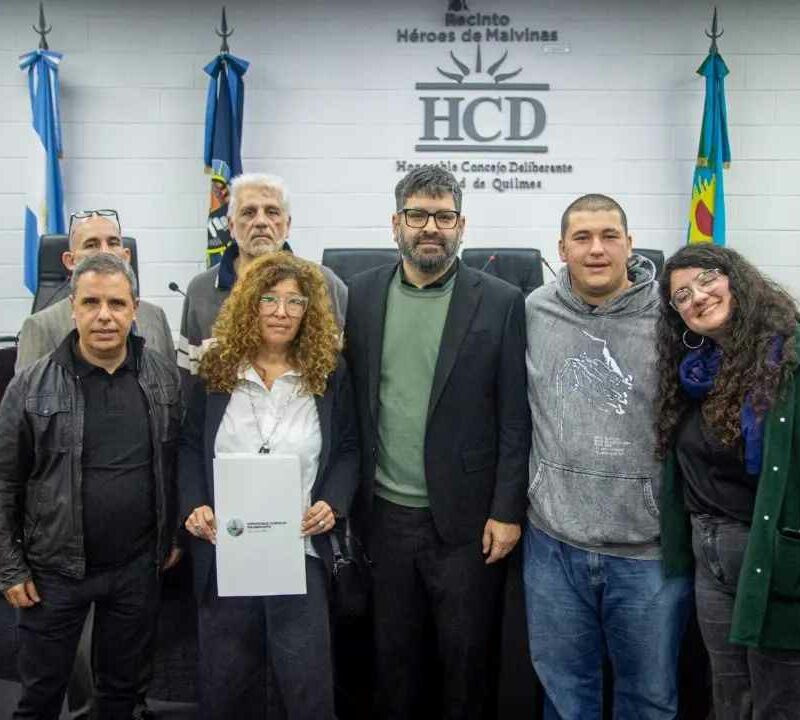 El HCD de Quilmes declaró Ciudadano Ilustre post mortem al periodista Carlos Taphanel