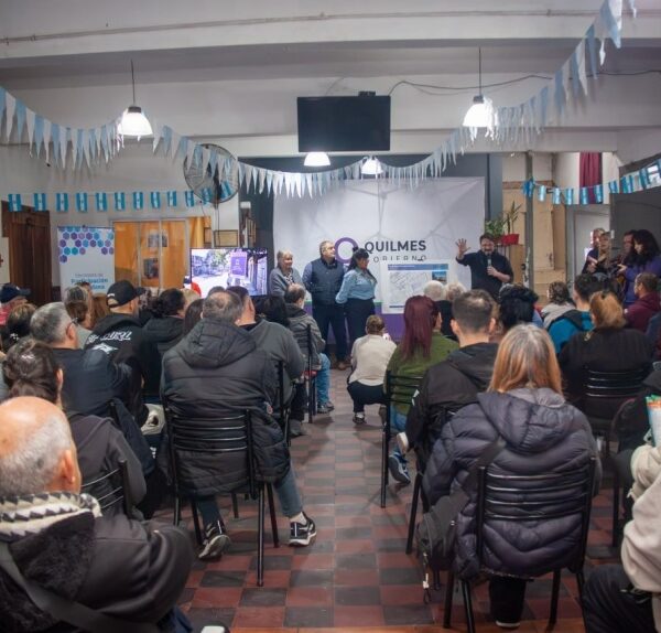 El Municipio anunció la pavimentación de 57 nuevas cuadras en Quilmes Oeste con fondos propios