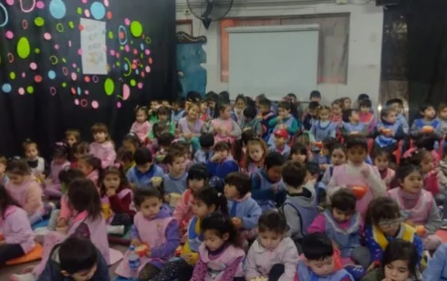 “Con hambre no se puede pensar”: campaña para dar el desayuno y la merienda a cientos de chicos