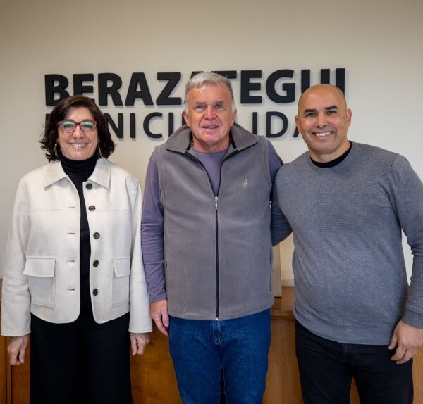 A 15 años de la UNAJ, reafirman el trabajo conjunto entre las comunas de la región y la universidad