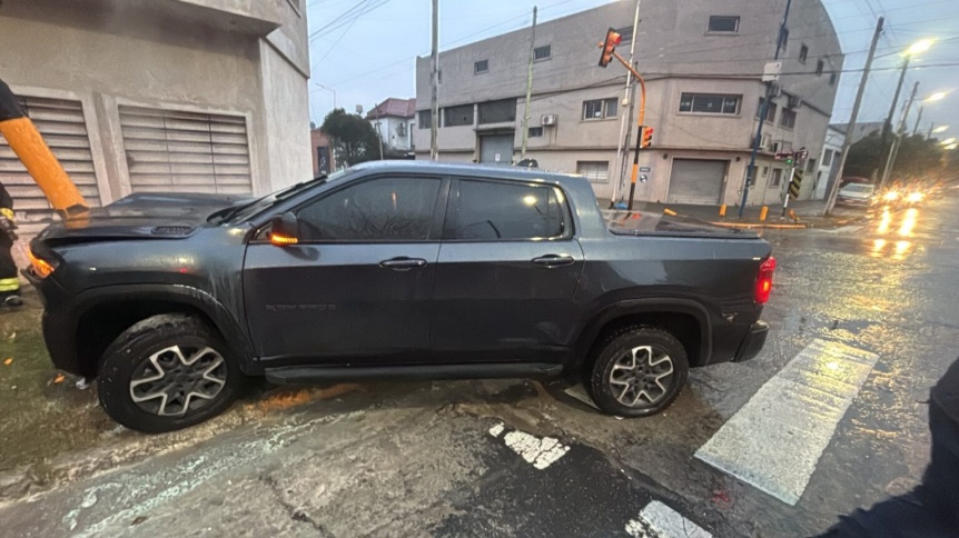 Seis menores fueron aprehendidos tras una persecución con una camioneta robada en Quilmes