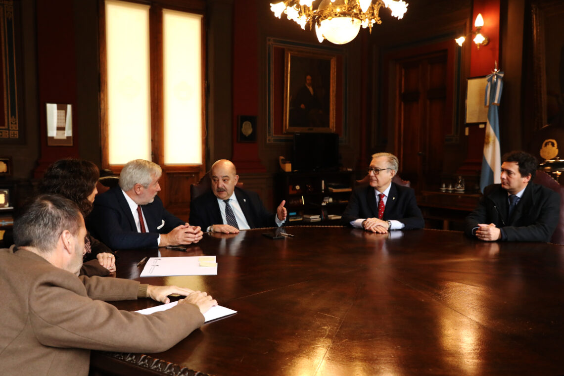 La UNLP y el Ministerio Público bonaerense impulsan proyectos de cooperación