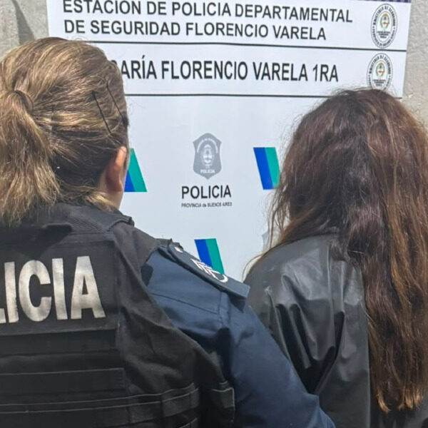 Florencio Varela: mujer detenida tras amputarle una falange a otra durante una feroz pelea en el barrio Santa Rosa