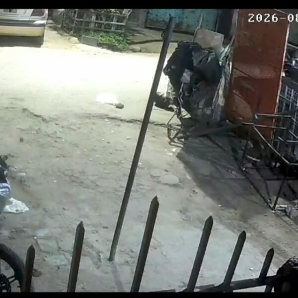 Ataque a tiros en Barrio IAPI: dispararon desde una moto y hay dos hombres heridos