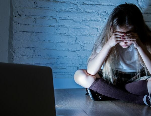 “Ley Florencia”: buscan crear un sistema nacional contra el bullying y las violencias digitales