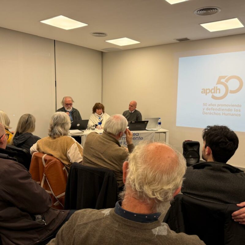 Colegio de Abogados de Quilmes: conversatorio sobre Juicios por la Verdad de los Bombardeos de 1955 y fusilamientos de José León Suárez en 1956