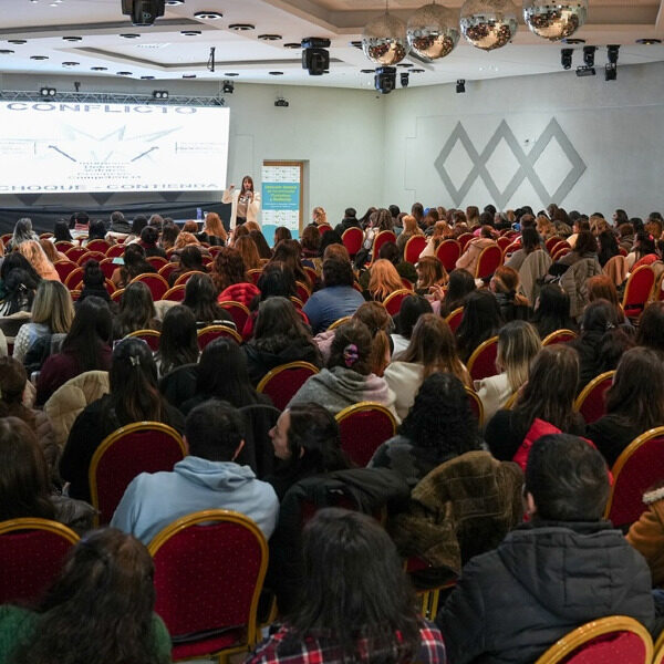 Prevención y resolución de conflictos en escuelas varelenses