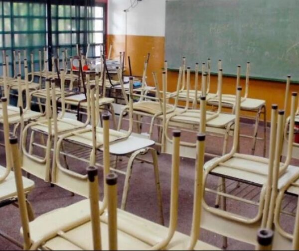 El Gobierno controlará el cumplimiento de la esencialidad educativa durante el paro docente