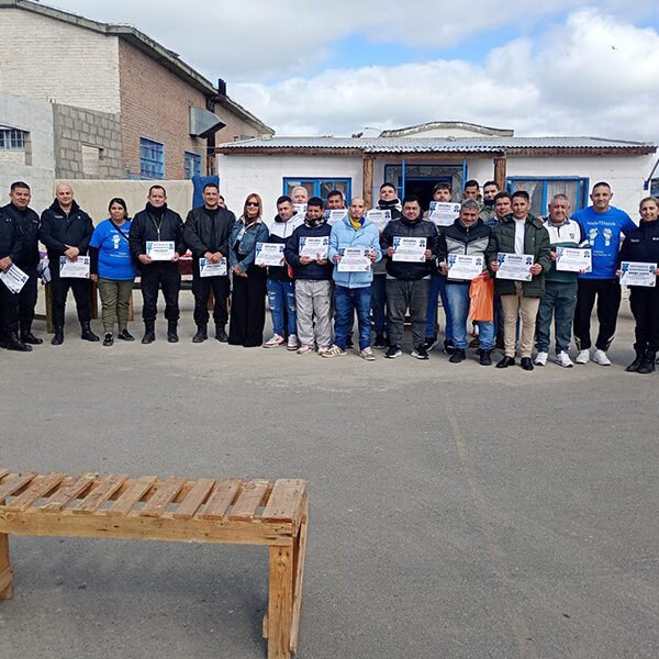 La Unidad 23 de Varela capacitó sobre autismo junto a la Asociación Civil Mi Amigo Dino