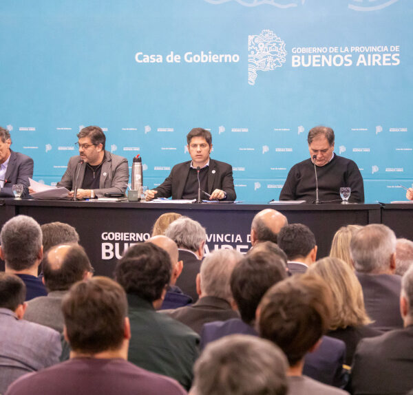 Balor acompañó a Kicillof en la presentación del Plan de prevención y mitigación del fenómeno del “Súper Niño”