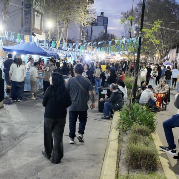 Bernal celebró una nueva edición de sus tradicionales fogones populares