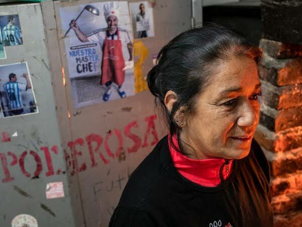 Organizaciones sociales advierten sobre el endeudamiento en barrios populares y el crecimiento de los narcos